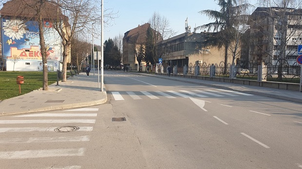 Због чудне државне међе у самоизолацији 1700 Прибојаца, свакодневно ишли у иностранство